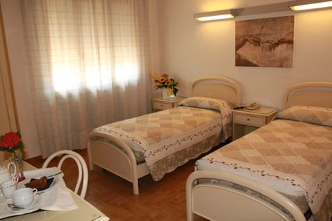 In-room safe, desk, soundproofing, iron/ironing board