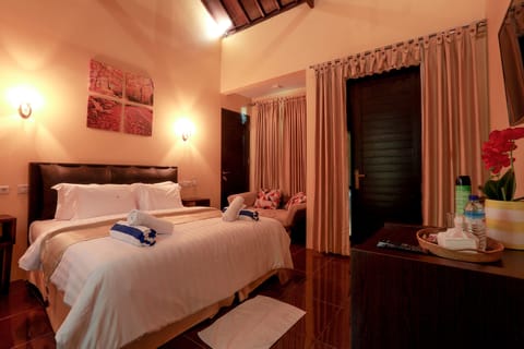Deluxe Villa, 2 Bedrooms, Pool View, Poolside | Minibar, in-room safe, iron/ironing board, free WiFi