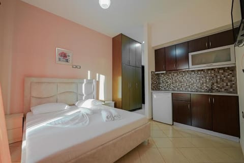 Deluxe Double Room with Sea View | Soundproofing, free WiFi