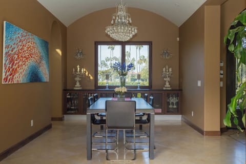 Dining Room w/ 12 Foot Ceilings.