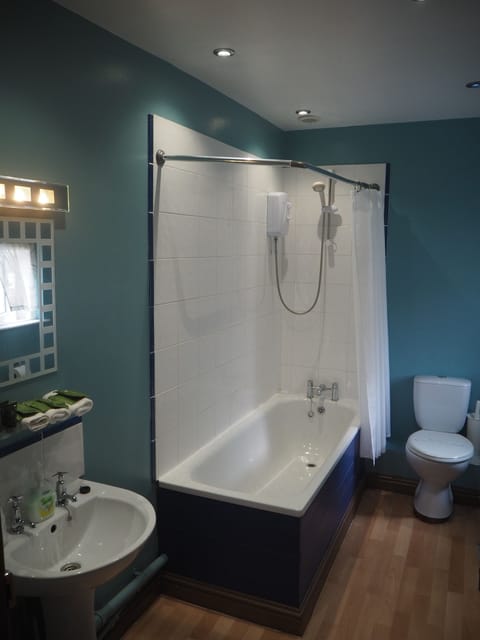 Superior Double Room, Ensuite | Bathroom