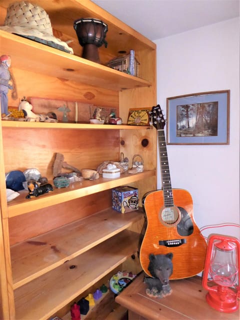 Plenty of toys, games and books at Dream Getaway