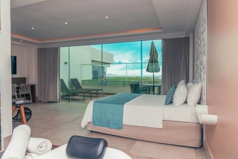 Suite Luxo Hidro Frente Mar | Beach/ocean view