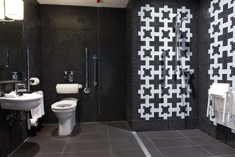 Standard Room, Accessible | Bathroom | Designer toiletries, hair dryer, bathrobes, slippers