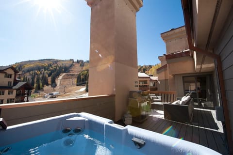 Private hot tub with views of the slopes