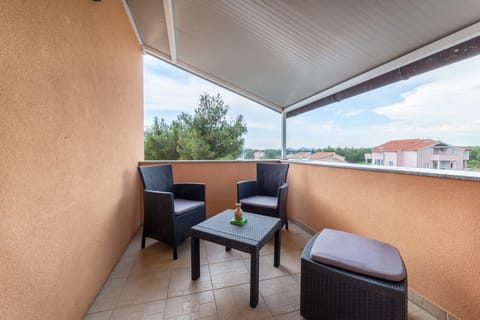 Apartment, 1 Bedroom (6) | Balcony