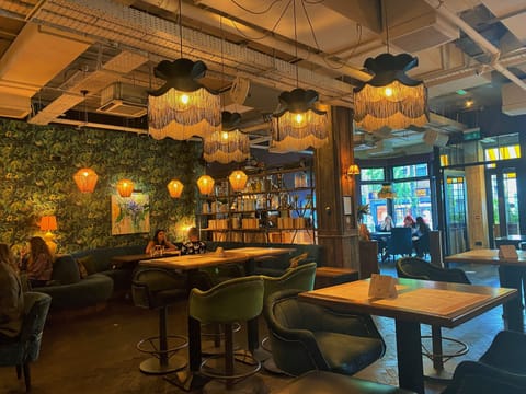 Breakfast, lunch and dinner served