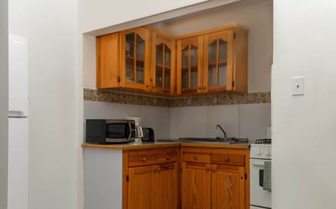 Deluxe Room with Kitchen | Private kitchen