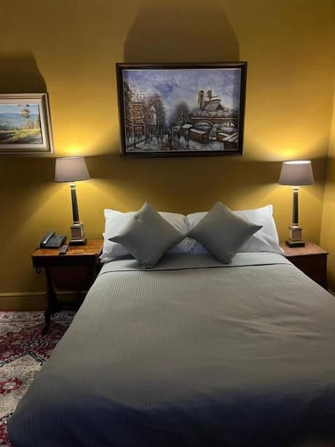 Standard Double Room, 1 Double Bed, Ensuite | In-room safe, desk, free WiFi, bed sheets