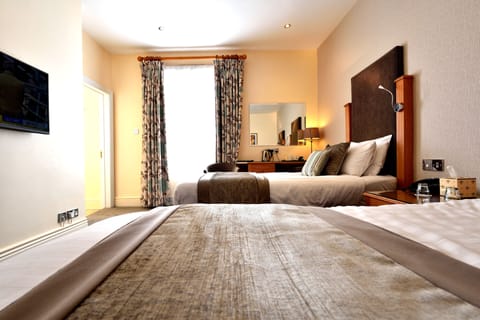 Superior Twin Room, 2 Twin Beds, Ensuite | View from room