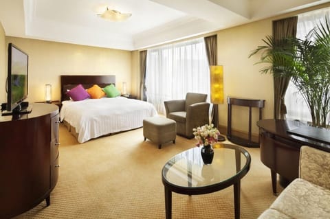 Superior Double Room (East Wing) | Premium bedding, down comforters, free minibar, in-room safe