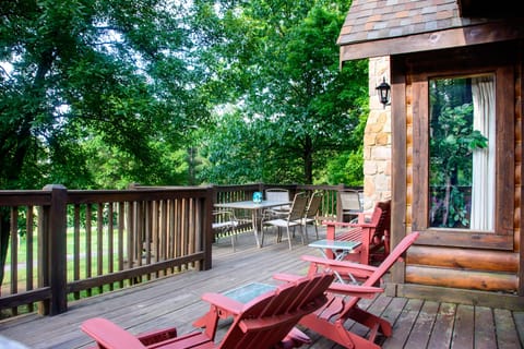 Rear Deck with Gas Grill & Outdoor Dining Table