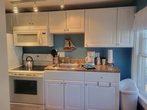 Standard Apartment, Ensuite (Cottage 17 - Pet Friendly) | Miscellaneous