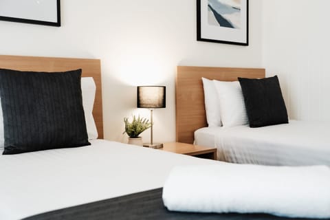 Suite, Multiple Beds, Non Smoking | Premium bedding, pillowtop beds, minibar, laptop workspace