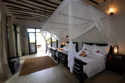 Exclusive Villa, 4 Bedrooms | Premium bedding, in-room safe, desk, soundproofing