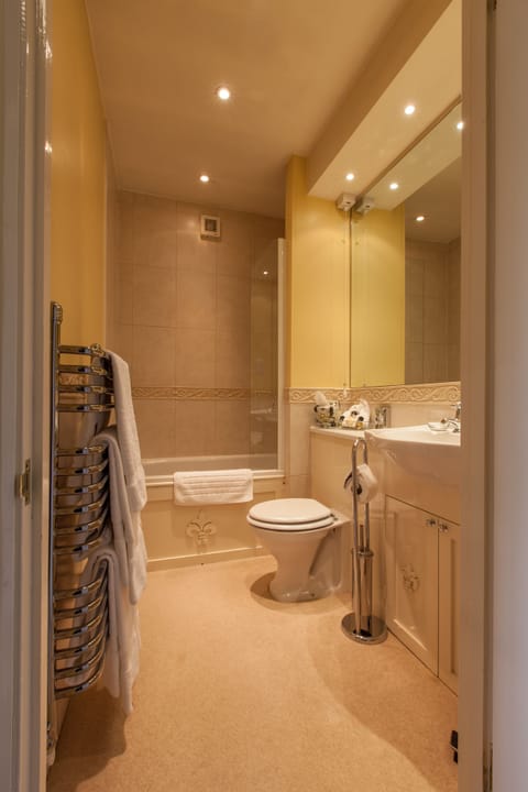 Superior Double or Twin Room, Ensuite | Bathroom