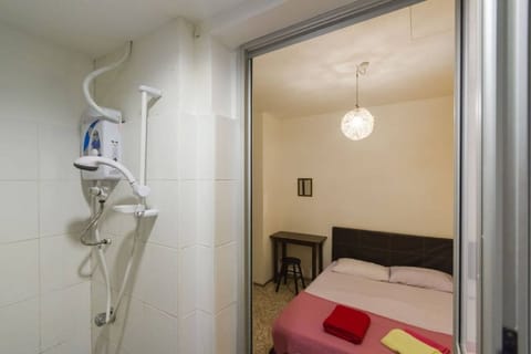 Standard Double Room with Bathroom | Iron/ironing board, free WiFi