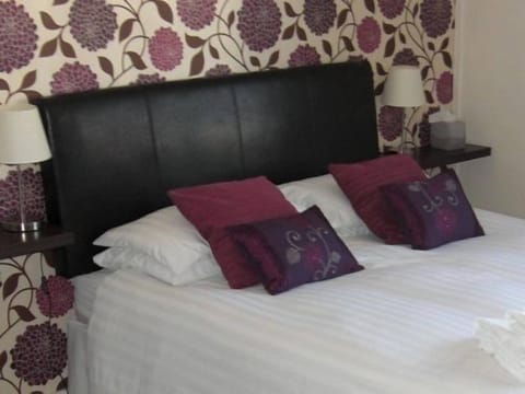 Standard Double Room, Ensuite