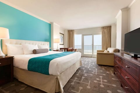 Room, 1 King Bed, Non Smoking, Oceanfront | Premium bedding, in-room safe, desk, blackout drapes