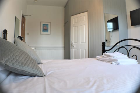 Superior Double Room | Individually decorated, individually furnished, iron/ironing board