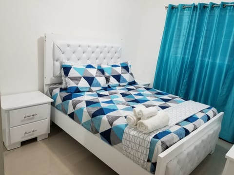 Apartment, 3 Bedrooms | 1 bedroom, desk, iron/ironing board, free WiFi