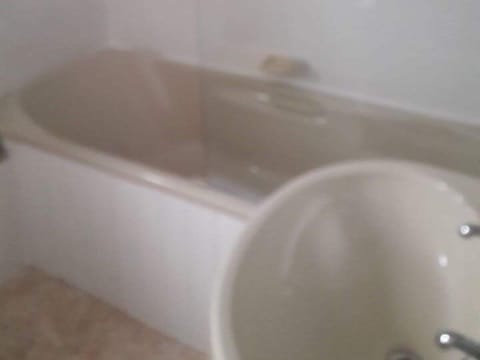 Twin Room, Ensuite (Shower over Bath) | Bathroom