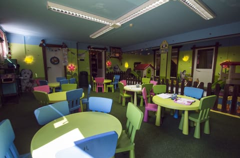 Children's play area - indoor