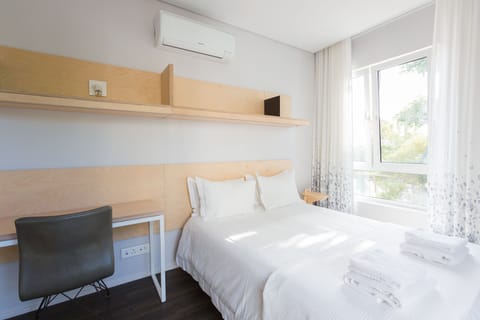 Laanhof 3 Double Bedroom Apartment | Premium bedding, in-room safe, individually decorated