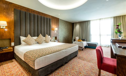 Deluxe Double Room | Premium bedding, minibar, in-room safe, individually decorated