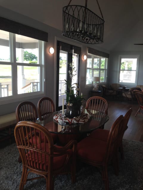 MAIN HOUSE DINING AREA SHOWING ENTIRE ROOM OF WINDOWS W/ GORGEOUS VIEWS;BBQ,SPA