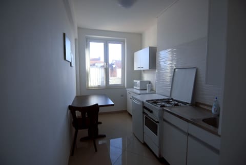 Shared Dormitory, Kitchen (6 Guests) | Shared kitchen facilities