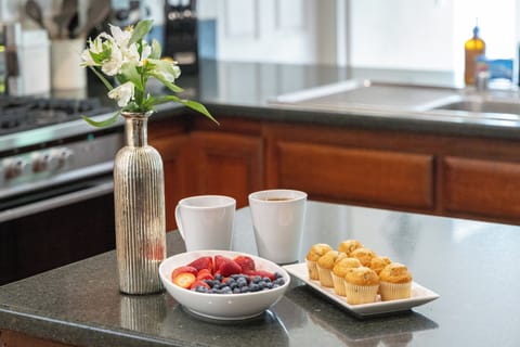 Everything you need to feast

