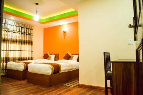 Standard Double or Twin Room | 1 bedroom, in-room safe, rollaway beds, free WiFi