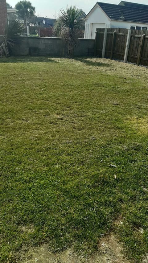 Basic Apartment, Private Bathroom, Sea View | Garden