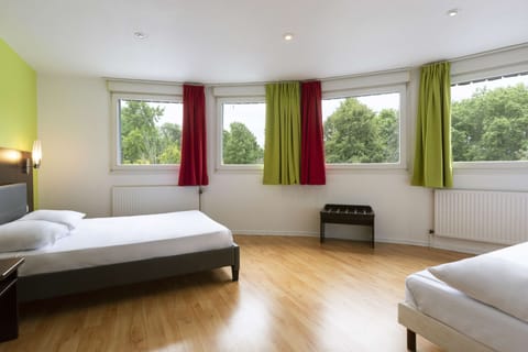 Desk, blackout drapes, soundproofing, cribs/infant beds