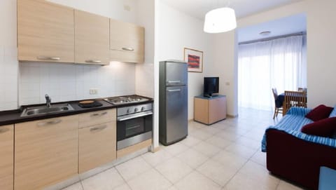 Apartment, 1 Bedroom, Terrace | Private kitchen | Full-size fridge, oven, stovetop, cookware/dishes/utensils