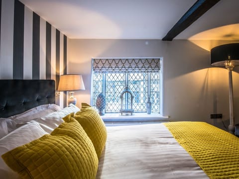 Comfort Double Room, Ensuite (Small) | WiFi