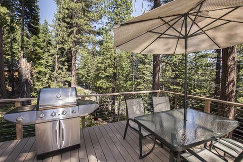 WoodlandExteriorDeckMainFloorBBQ