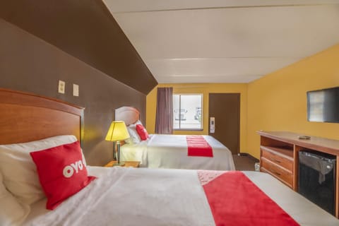 Room, 2 Queen Beds | Desk, free WiFi, bed sheets