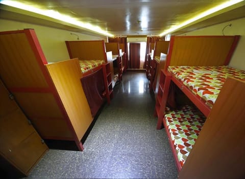 Mixed Dormitory Aircon Room | Desk