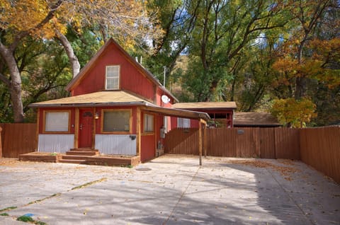 A blcok away from the center of Downtown Manitou with 2 parking spots off street
