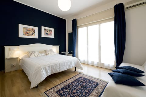 Classic Double Room, Garden View | Premium bedding, minibar, desk, free WiFi