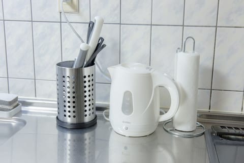 Fridge, microwave, stovetop, electric kettle