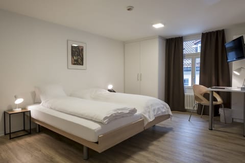 Superior Double or Twin Room (Hauptgebäude) | Hypo-allergenic bedding, down comforters, individually decorated