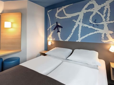 Desk, soundproofing, bed sheets