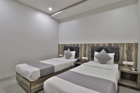 Superior Room | Free WiFi, bed sheets