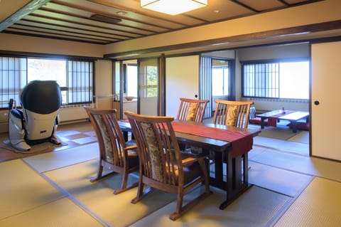 Japanese Style Suite with Private Open-air Bath, Beniyuki | Down comforters, in-room safe, free WiFi