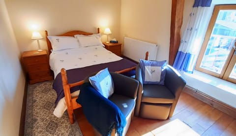 Comfort Double Room | 2 bedrooms, iron/ironing board, WiFi, bed sheets