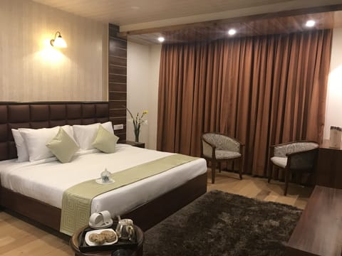 Superior Double Room, 1 King Bed | Free WiFi