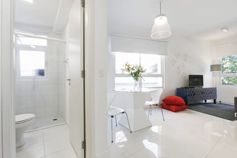 Premium Studio, 1 Bedroom | Bathroom | Shower, rainfall showerhead, free toiletries, hair dryer